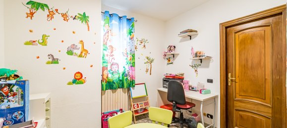 Дом с 6 комнатами в Буска, Италия № 110540 25