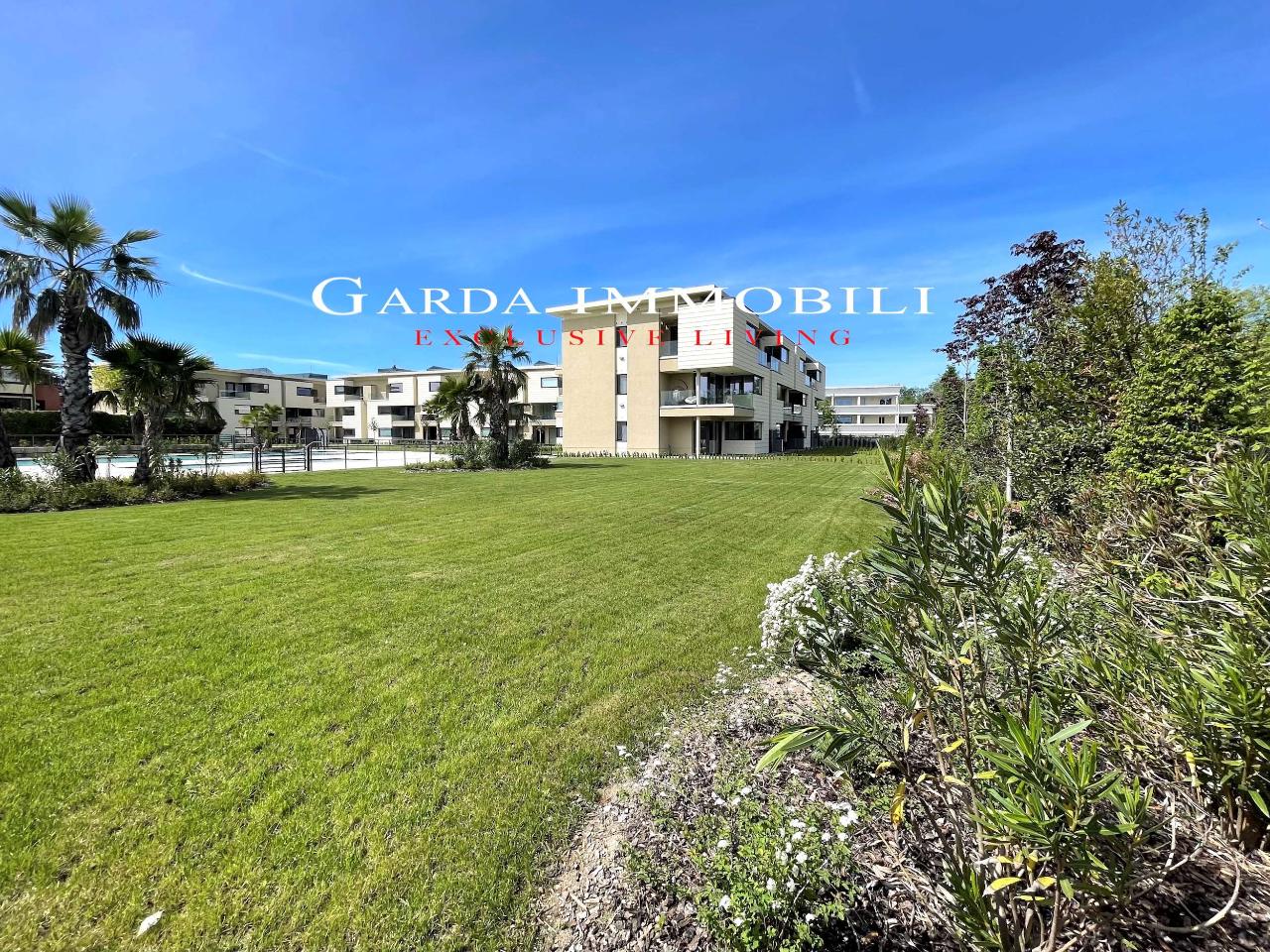 3غرفة شقة في Sirmione, Italy رقم 43456