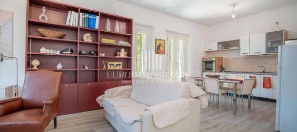 3 chambres Villa à Castiglione del Lago, Italy No. 353617 6