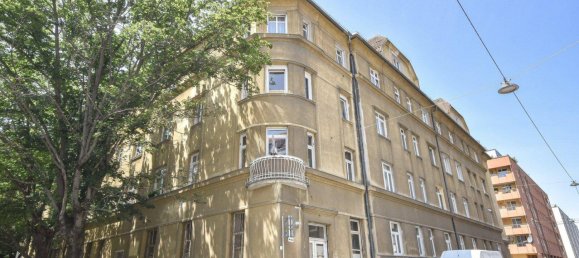 2 rooms Apartment in Simmering, Austria No. 154023 17