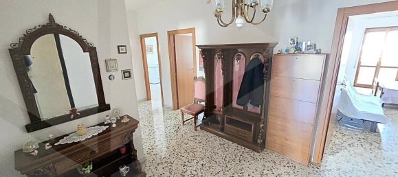 4-Zimmer Wohnung in Terlizzi, Italy, Nr. 17382 16