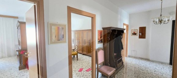 4-Zimmer Wohnung in Terlizzi, Italy, Nr. 17382 14