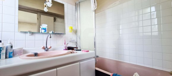 5 bedrooms House in Chatou, France No. 167670 13