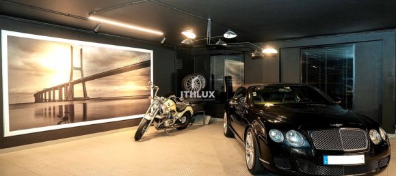 6 bedrooms Villa in Cascais, Portugal No. 94921 26