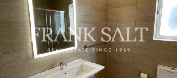 2 bedrooms Apartment in Saint Julian's, Malta No. 4712 12