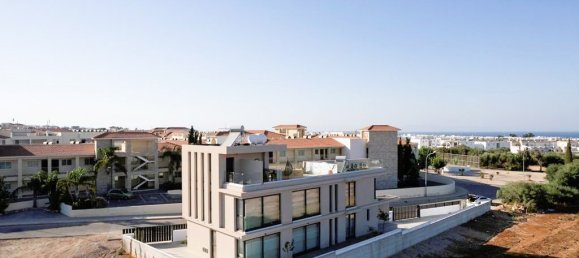 Квартира с 2 спальнями в Паралимни, Кипр № 17180 12