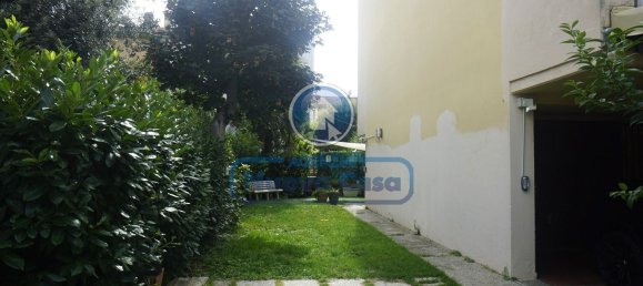 6 bedrooms House in Ravenna, Italy No. 380770 5