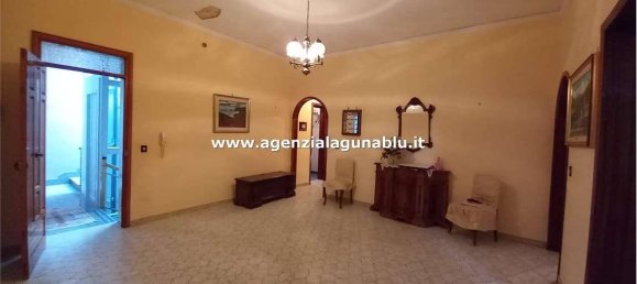 3 bedrooms House in Mazara del Vallo, Italy No. 45541 18