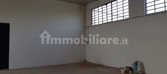 3 rooms Warehouse in Altopascio, Italy No. 334623 17