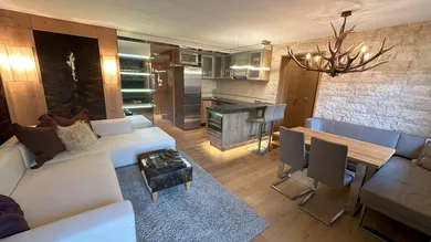 3 rooms Penthouse in Kitzbuhel, Austria No. 230838