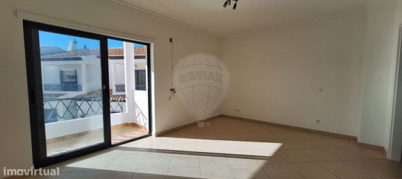 3 bedrooms House in Ferreiras, Portugal No. 18571 13