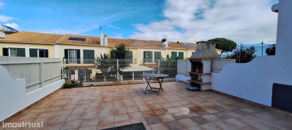 3 bedrooms House in Ferreiras, Portugal No. 18571 7