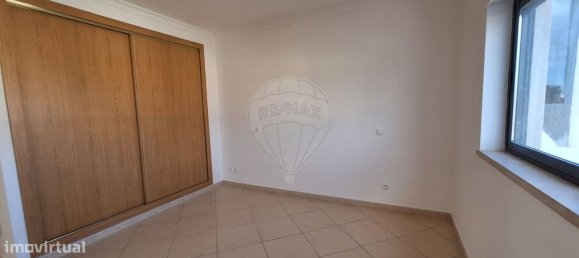 3 bedrooms House in Ferreiras, Portugal No. 18571 10