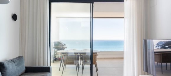 2 bedrooms Apartment in Fuengirola, Spain No. 179927 3