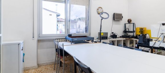 6 bedrooms House in Florence, Italy No. 372457 15