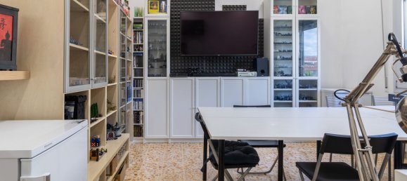 6 bedrooms House in Florence, Italy No. 372457 14