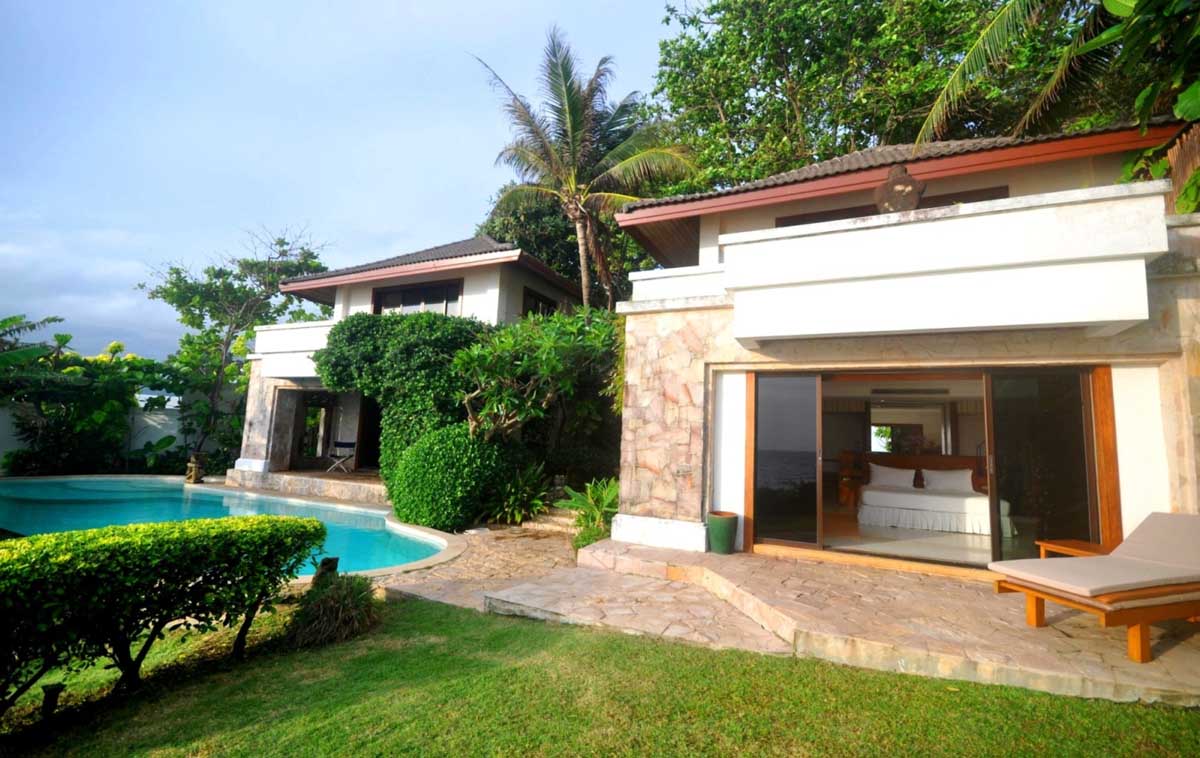 4 bedrooms Villa in Kata, Thailand No. 8198
