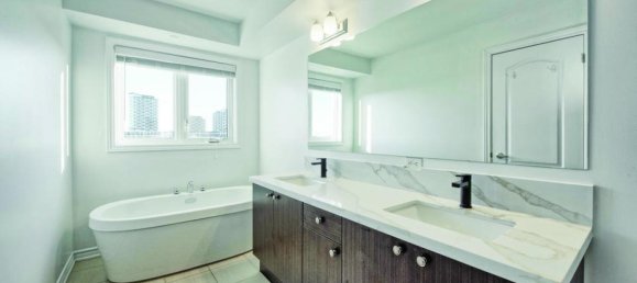 3 غرف نوم منزل في Oakville, Canada رقم 575 12