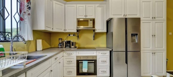 Кафе / ресторан с 2 спальнями в Point Salines, Гренада № 11 16