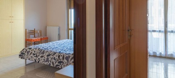 4 bedrooms Apartment in Rocca San Giovanni, Italy No. 289266 21