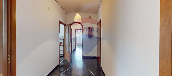 5 Schlafzimmer Wohnung in Genoa, Italy, Nr. 381466 10