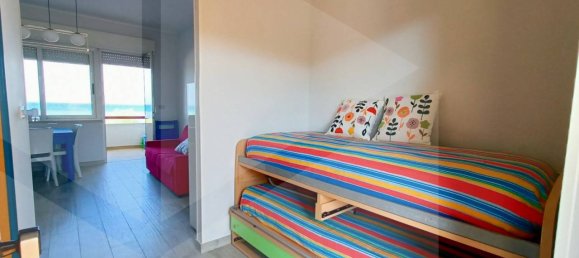 Studio in Termoli, Italy No. 28883 5