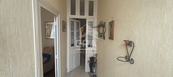 Casa de 4 dormitorios en Chateauroux, France No. 76260 6