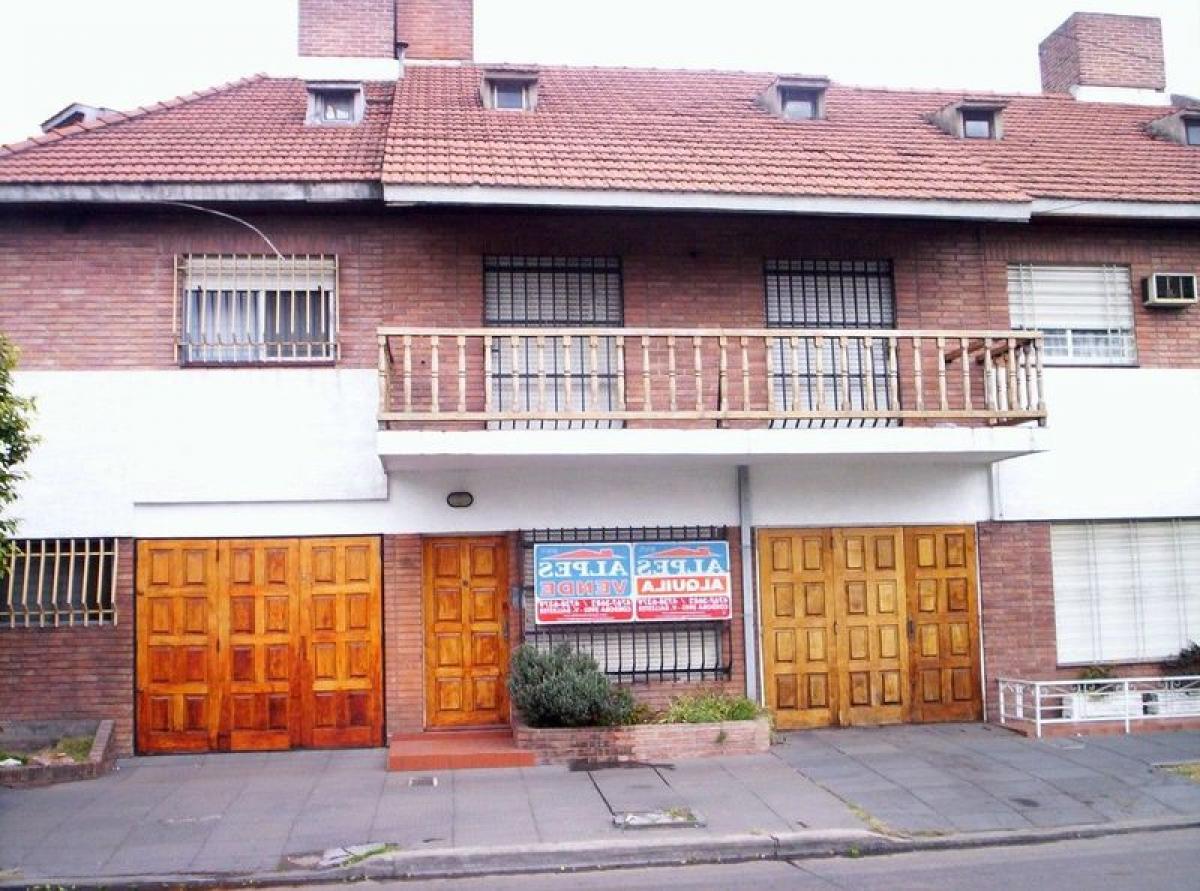 3 Schlafzimmer Haus in Moron, Argentina, Nr. 62471
