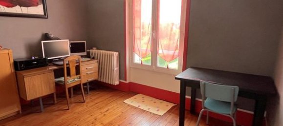 4 Schlafzimmer Haus in Margny-les-Compiegne, France, Nr. 300372 9