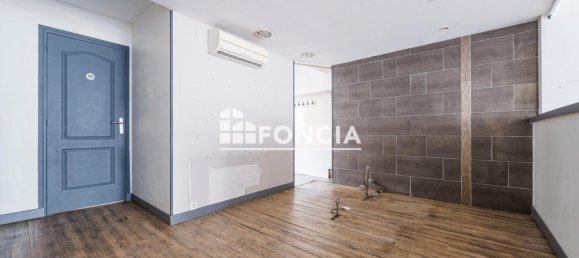 Edificio de 5 habitaciónes en Bourgueil, France No. 226993 3