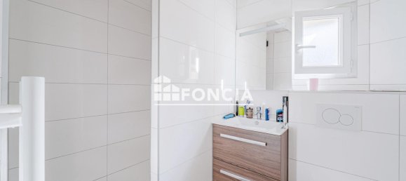 Edificio de 5 habitaciónes en Bourgueil, France No. 226993 7