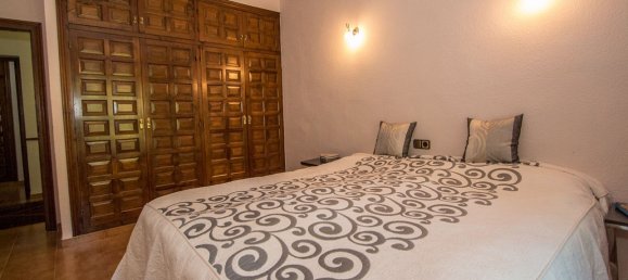 4 bedrooms Villa in Albir, Spain No. 13204 16