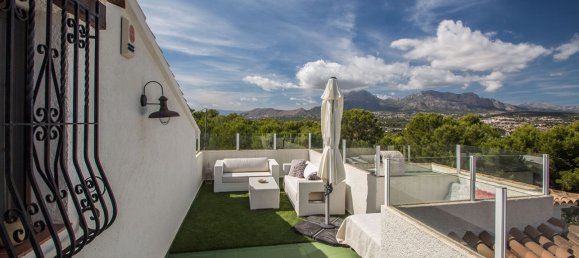 4 bedrooms Villa in Albir, Spain No. 13204 22