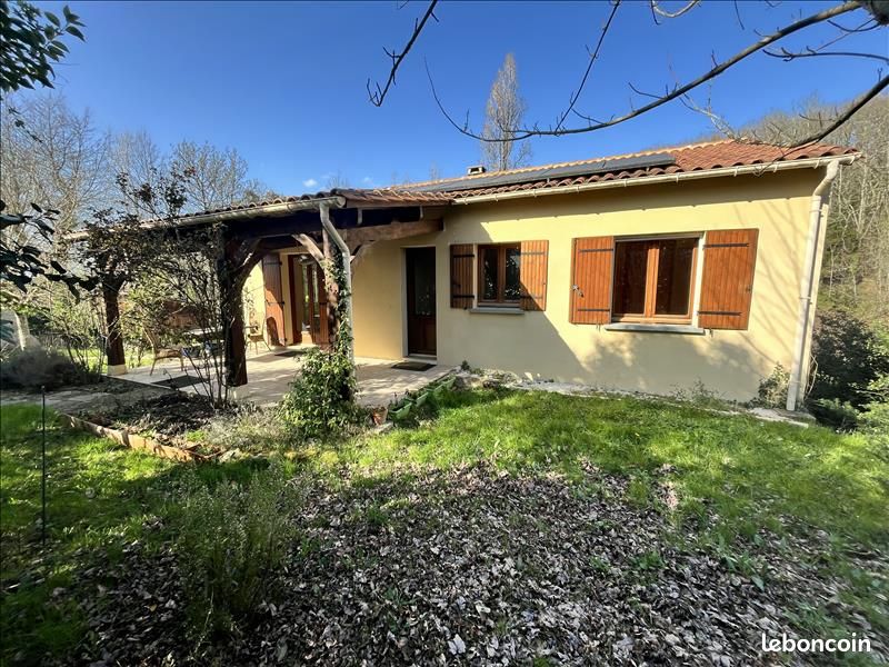 3 bedrooms House in Dordogne, France No. 293314