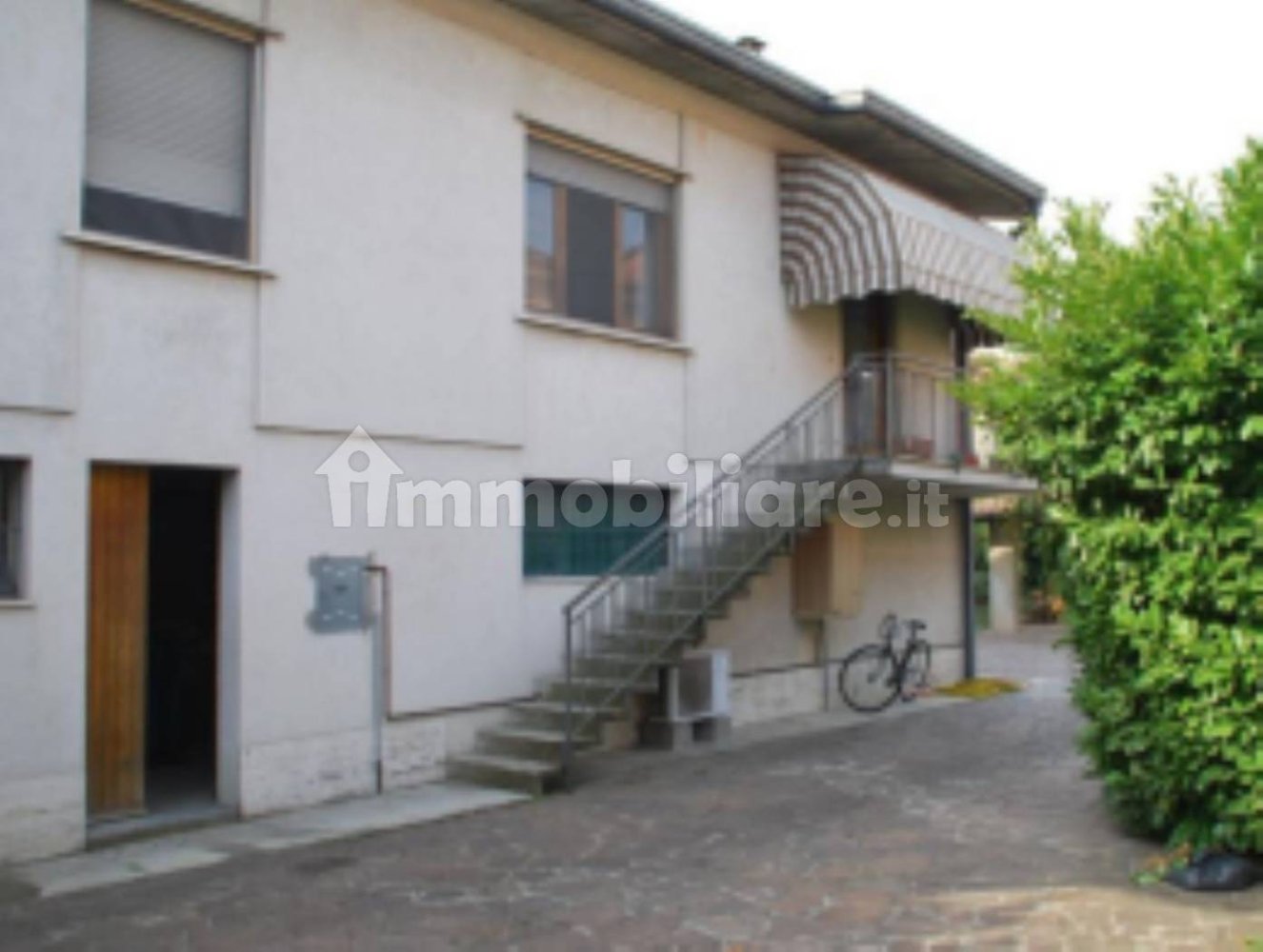 2 Schlafzimmer Villa in Cremona, Italy, Nr. 350921