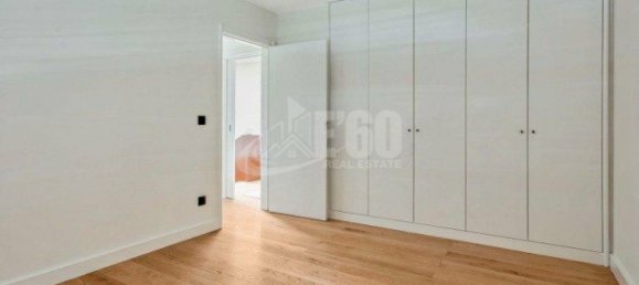 4 bedrooms House in Vila Nova de Gaia, Portugal No. 16755 10