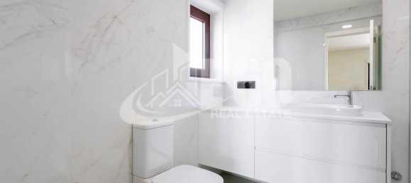 4 bedrooms House in Vila Nova de Gaia, Portugal No. 16755 37