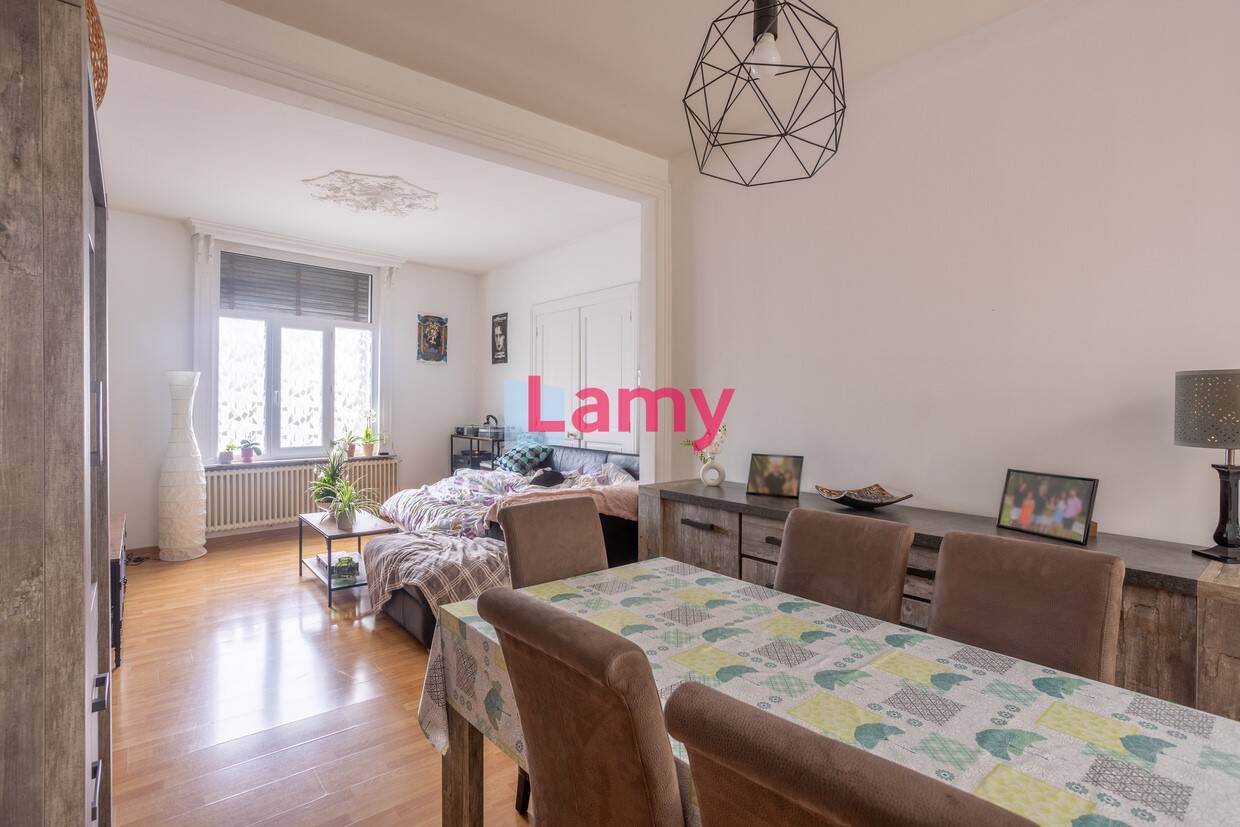 Villa de 4 dormitorios en Aulnoy-lez-Valenciennes, France No. 222280