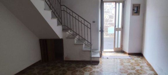 3-salle Maison à Ghilarza, Italy No. 299002 2