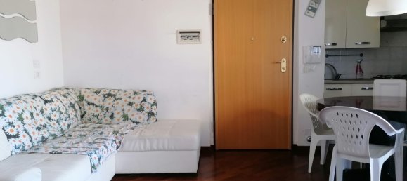 2 rooms Apartment in Montesilvano, Italy No. 2281 3
