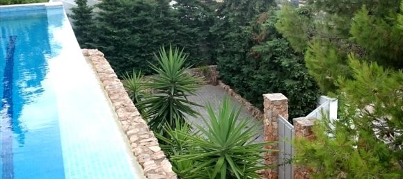 Villa de 4 dormitorios en Marathon, Greece No. 6020 8