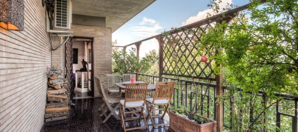 6 bedrooms Apartment in Rome, Italy No. 335505 4