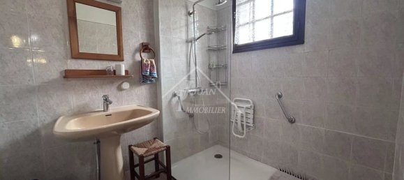 2 chambres Maison à Bellenaves, France No. 59504 7