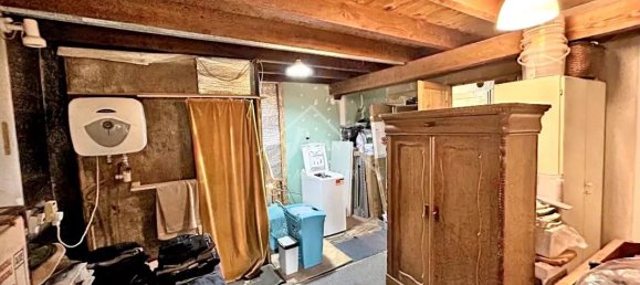 2 chambres Maison à Bellenaves, France No. 59504 5