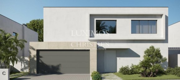 4 bedrooms Villa in Quarteira, Portugal No. 98766 3