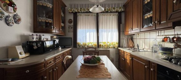 Вилла с 8 комнатами в Ариано нель Полезине, Италия № 41301 11