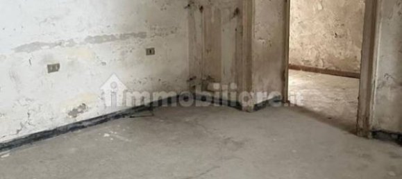 Apartamento de 3 dormitorios en Avezzano, Italy No. 340109 19