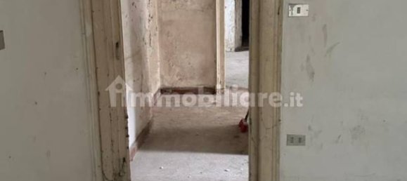 Apartamento de 3 dormitorios en Avezzano, Italy No. 340109 15