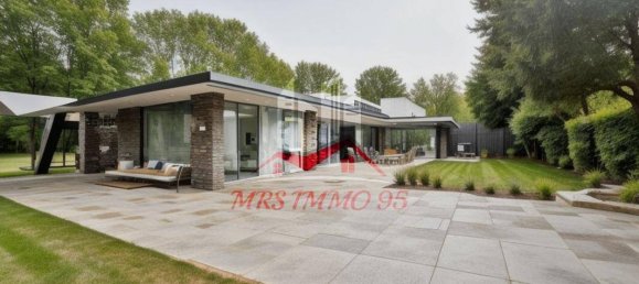 5 bedrooms House in Lamorlaye, France No. 86146 2