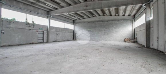 2-Zimmer Lagerhaus in Sant'Angelo Lodigiano, Italy, Nr. 225940 4